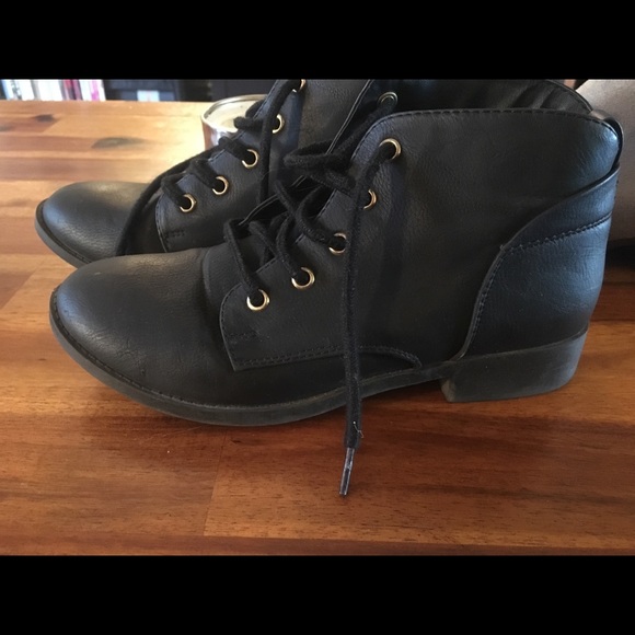 candies lace up boots